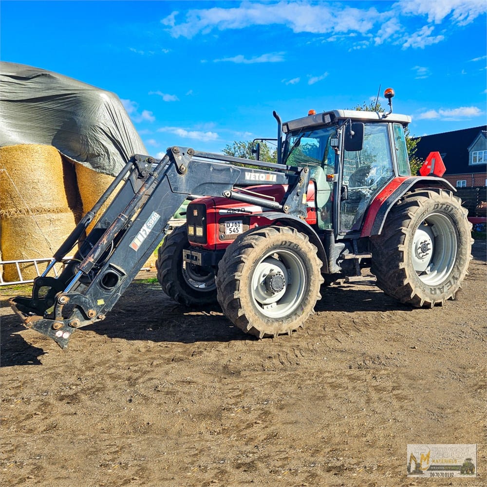 Massey Ferguson 4270 - Chargeur frontal Veto FX5960 – Image 46