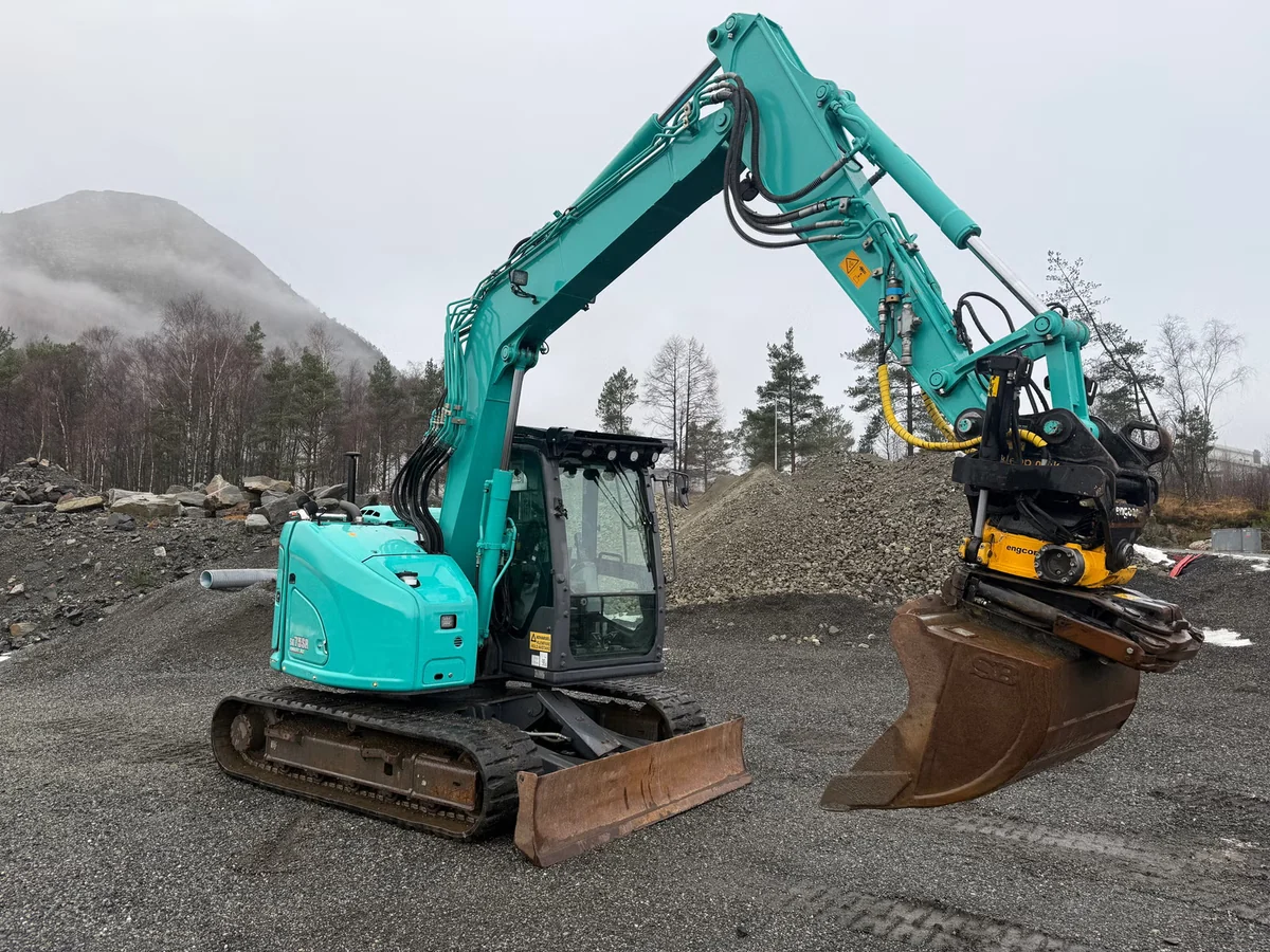 Pelle compacte Kobelco SK75SR-7 – Image 12