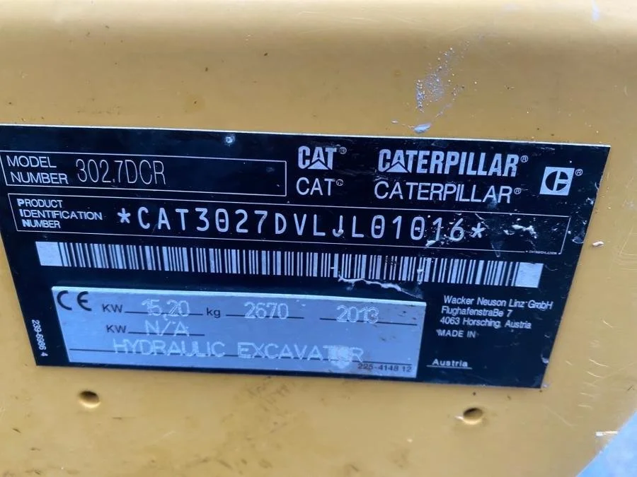 Caterpillar 302.7D avec BRH et 4 Godets + Remorque – Image 55