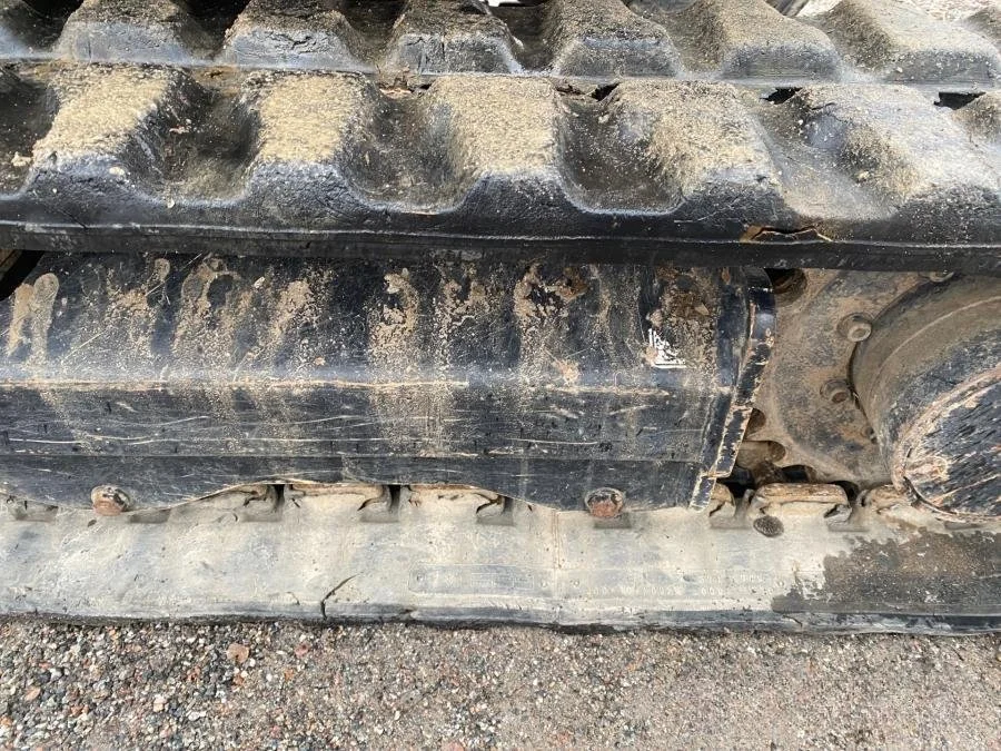 Caterpillar 302.7D avec BRH et 4 Godets + Remorque – Image 58