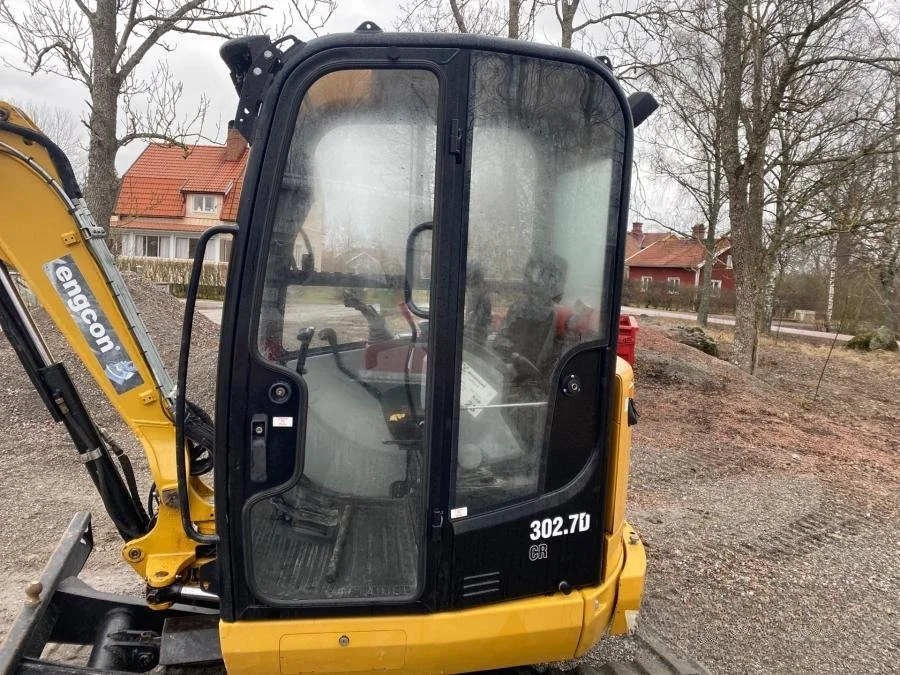 Caterpillar 302.7D avec BRH et 4 Godets + Remorque – Image 63