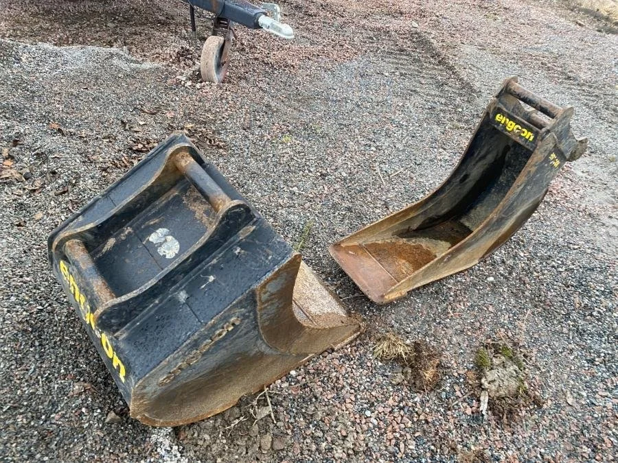 Caterpillar 302.7D avec BRH et 4 Godets + Remorque – Image 82