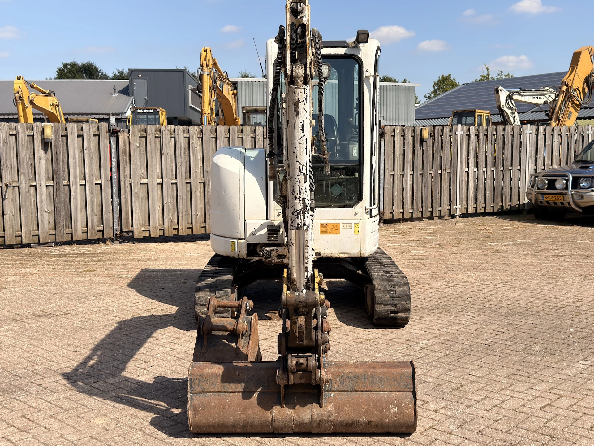 Caterpillar 303.5C CR avec 3 Godets – Image 26