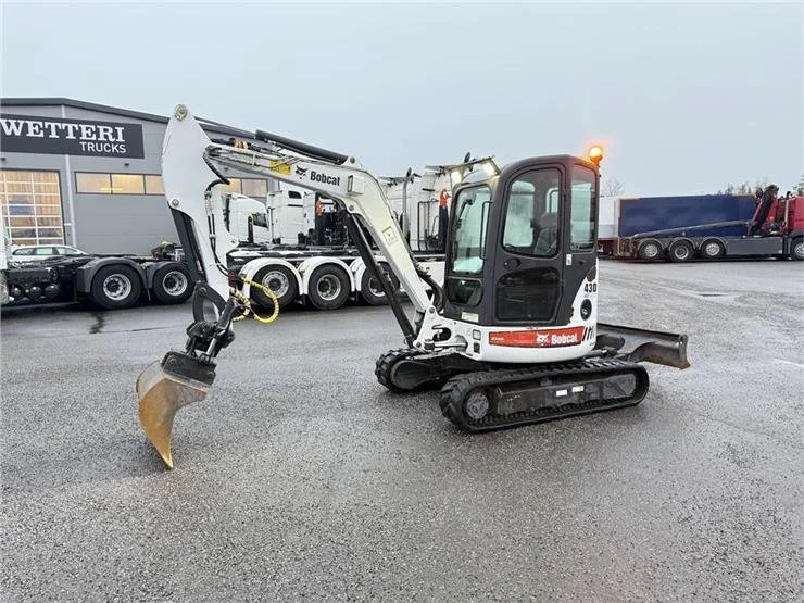 Mini Pelle Bobcat 430 HAG + 3 Godets