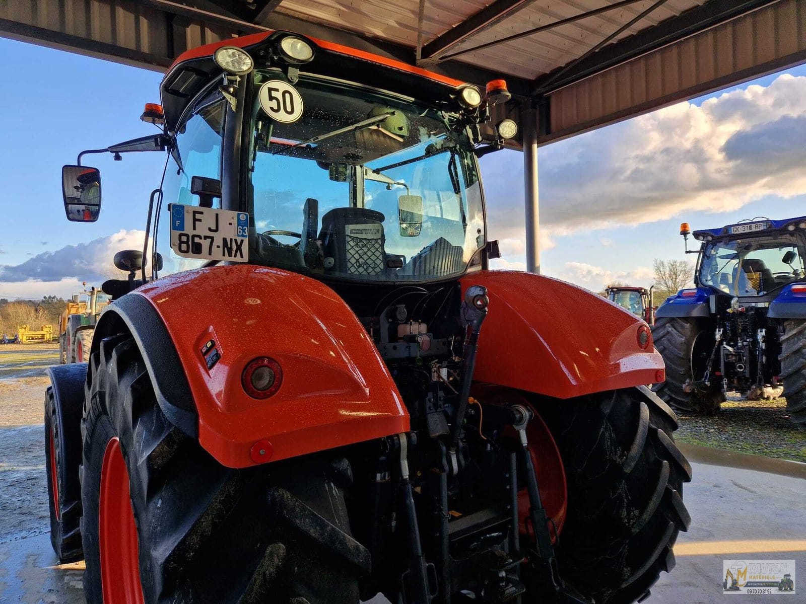 Tracteur agricole KUBOTA M7132 – Image 8