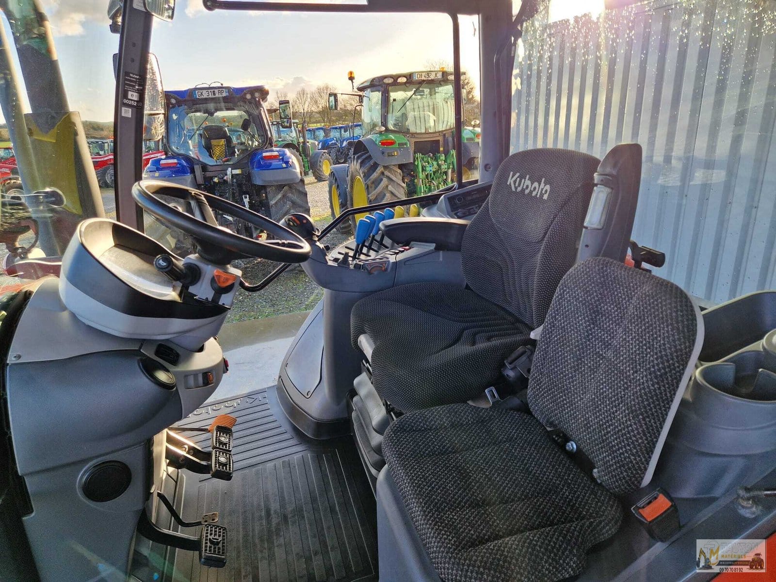 Tracteur agricole KUBOTA M7132 – Image 11