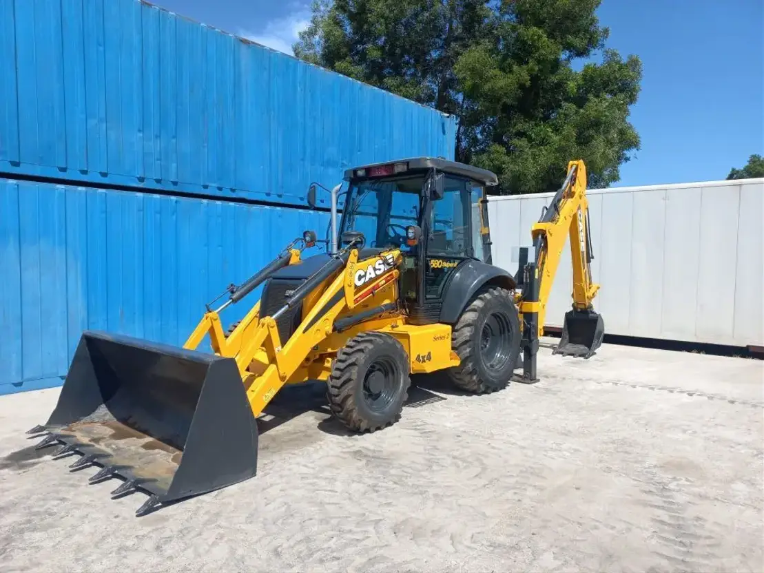 Tractopelle Case 580 SR – 4PT Super R – Image 8