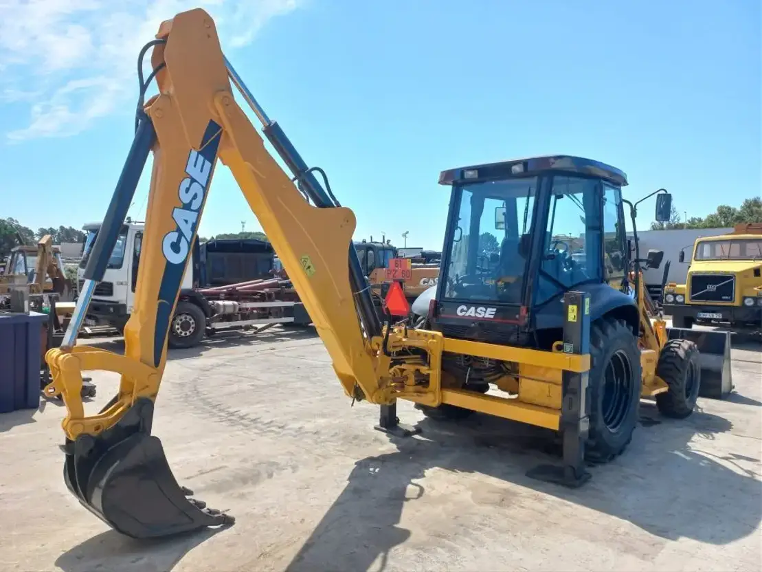 Tractopelle Case 580 SR – 4PT Super R – Image 11