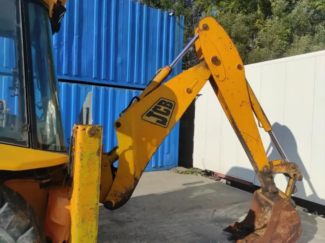Tractopelle JBC 3CX – Image 12