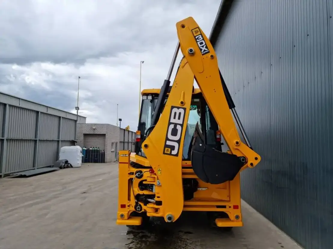 Tractopelle JCB 3DX – Image 11