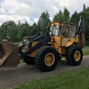 Tractopelle Volvo BM6300